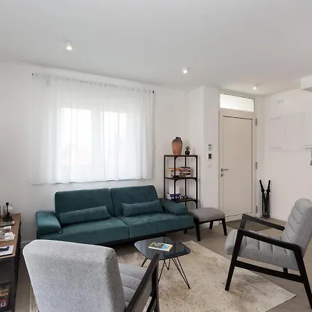 Lemon3 Deluxe Apartment *